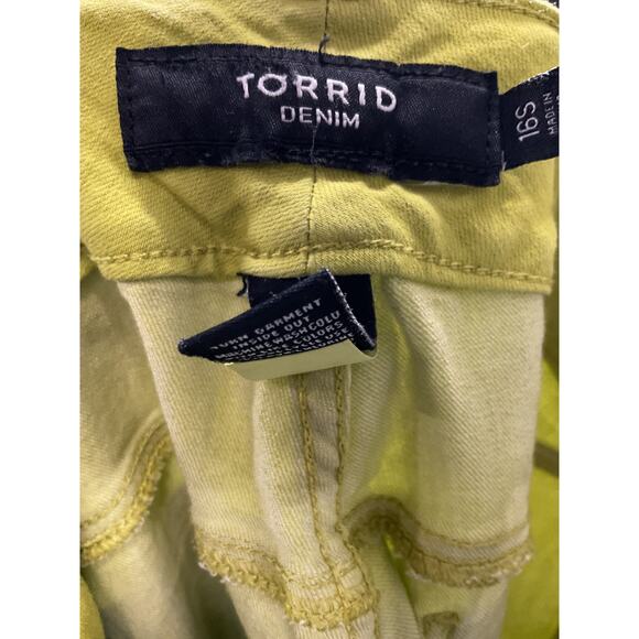 TORRID Green Twill Skinny Pants - Size 16S - Picture 3 of 4